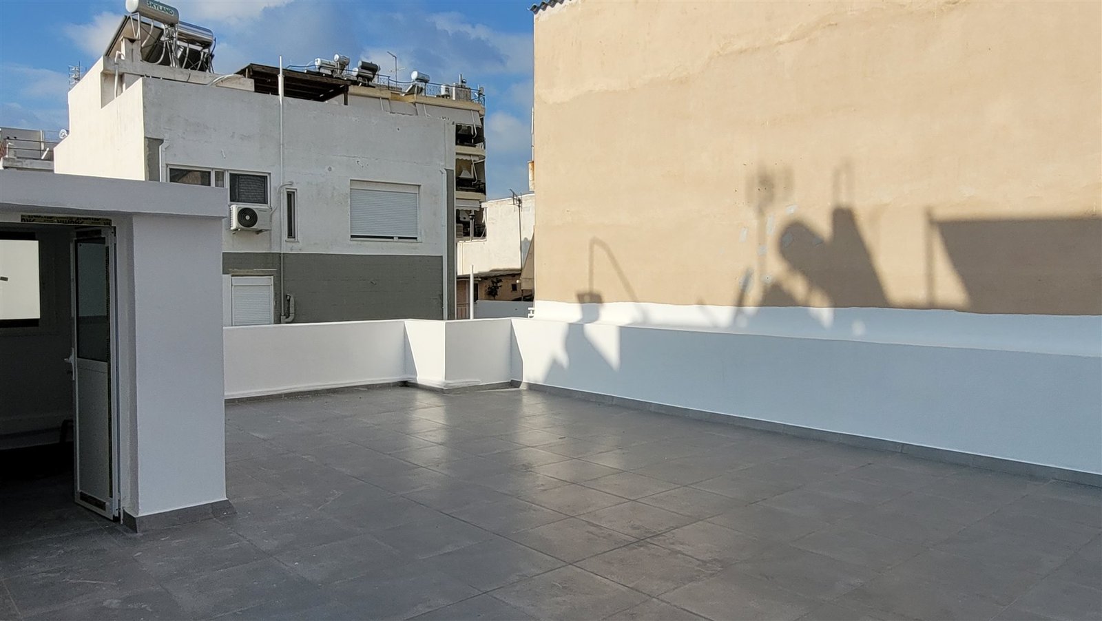 Private rooftop terrace